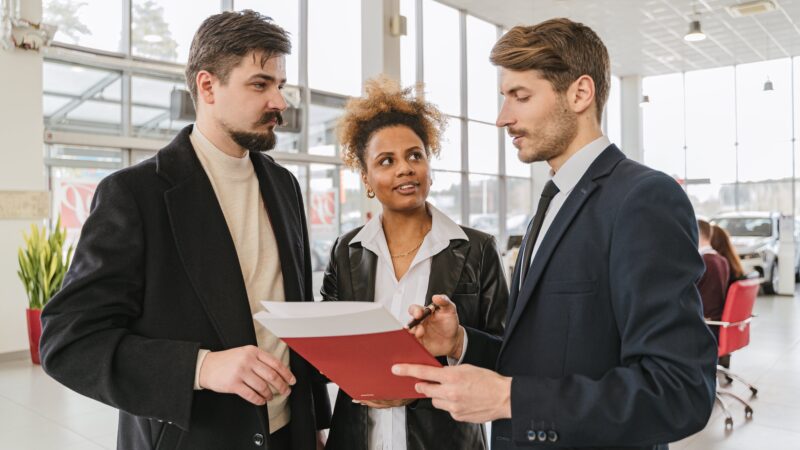 Les 5 erreurs à éviter quand tu négocies l’achat de ta nouvelle voiture !