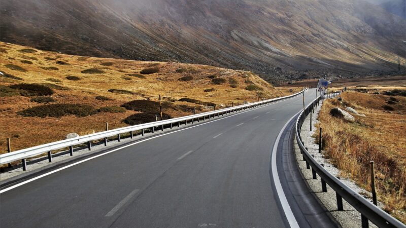 Les Meilleures Pratiques pour Conduire sur Autoroute