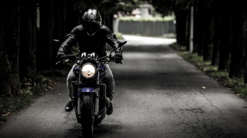 Sécurité Moto : Les Essentiels à Savoir