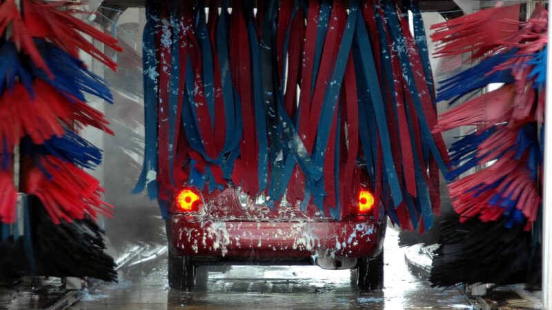 Lavage auto : conseils pour un résultat impeccable