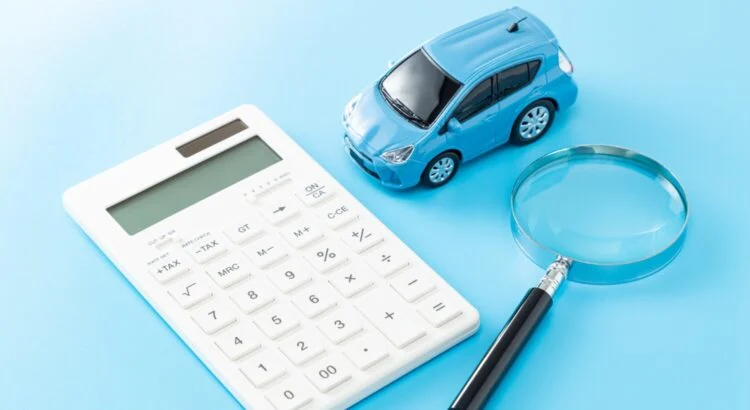 Astuces pour économiser sur l’assurance automobile : Conseils pour réduire le coût de son assurance auto.